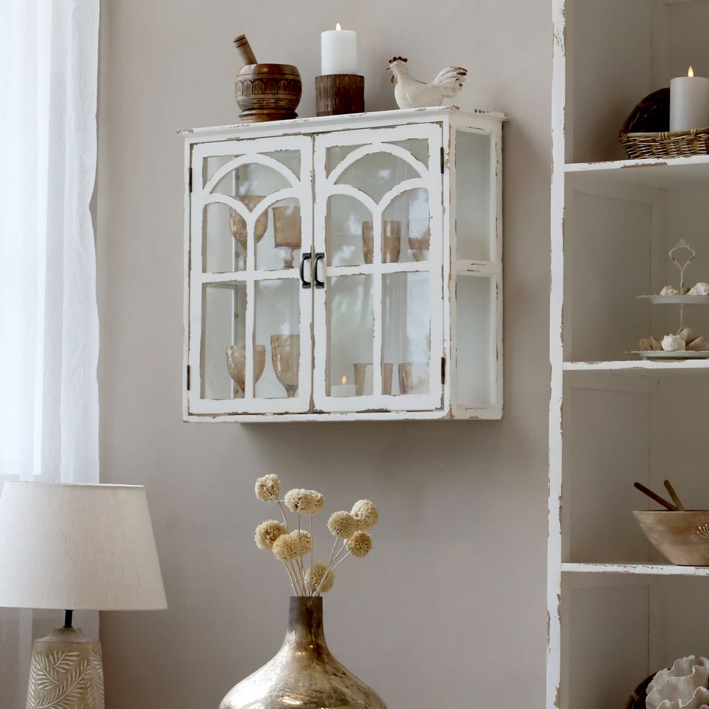 Veggskap med glassdør fra Chic Antique