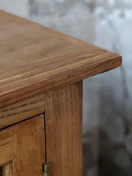 Hovedbilde Vitrine Med 4 Dører Og 4 Skuffer Fra Chic Antique