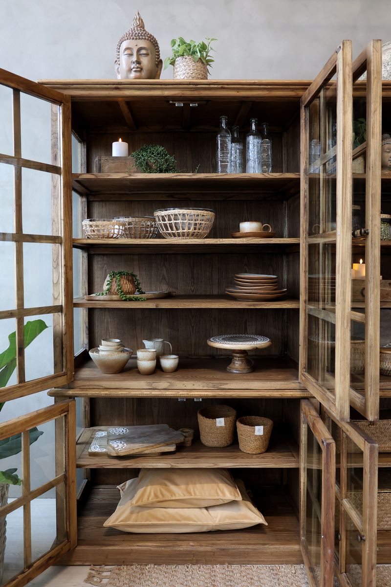 Marseille Natur Vitrineskap med 8 dører og hyller - Chic Antique