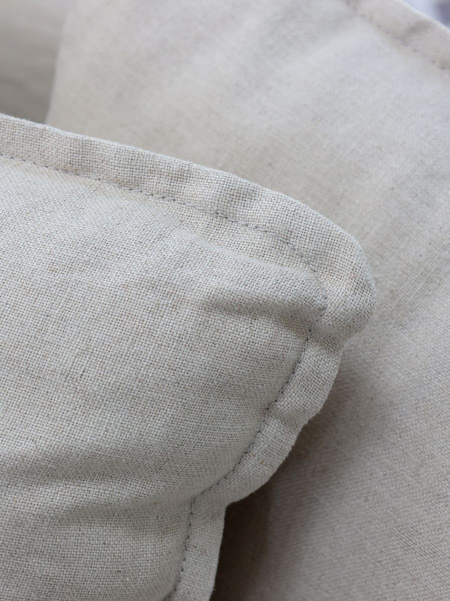 Malo Sofa i lin med 5 puter fra Chic Antique 